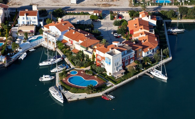 ALAÇATI PORT HOTEL
